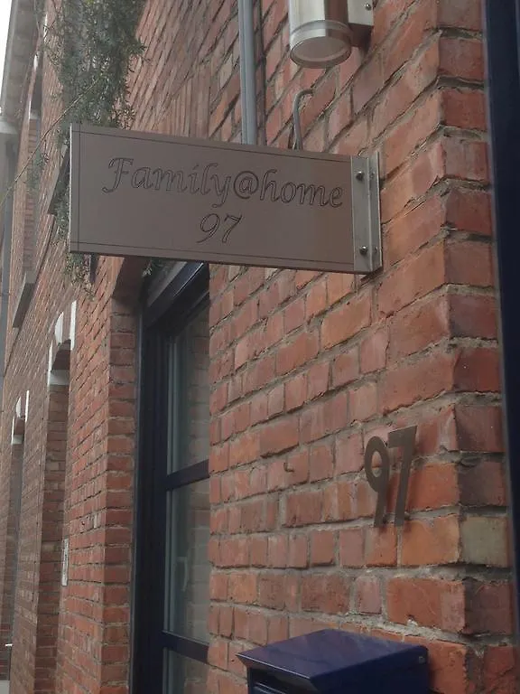 Holiday Home Family @ Home 97 Bruges Belgio